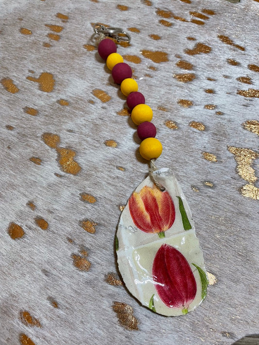 Tulip Oyster Shell Keychain