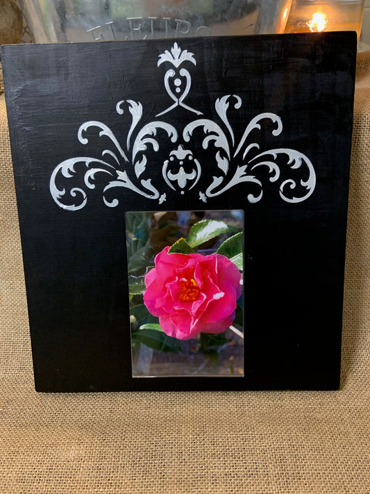 Damask Pearl Black Painted Wooden With 4x6 Picture Frame - Sassy Southerners LLC 