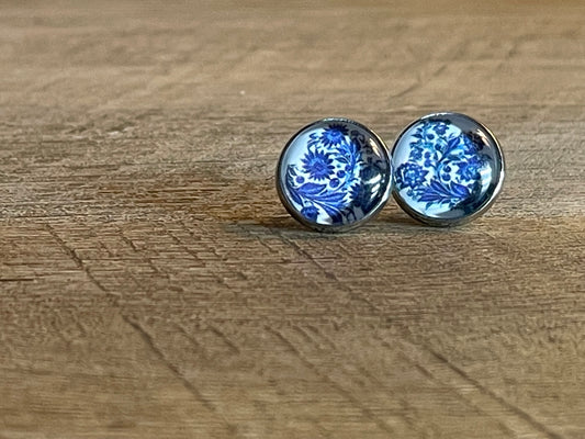 Ornate Floral Chinoiserie Blue and White 12mm Stud Silver Earring