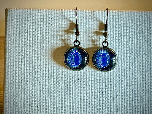 Blue Eyes Chinoiserie Blue and White 12mm Dangle Silver Earring